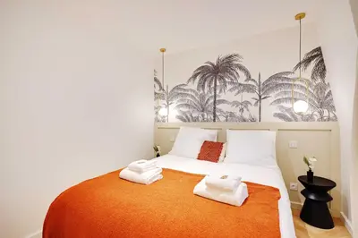 Un ou plusieurs lits dans un hébergement de l'établissement Magnificent apartment 1BR-4P - Arc de Triomphe