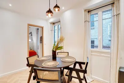 Plan de l'établissement Magnificent apartment 1BR-4P - Arc de Triomphe