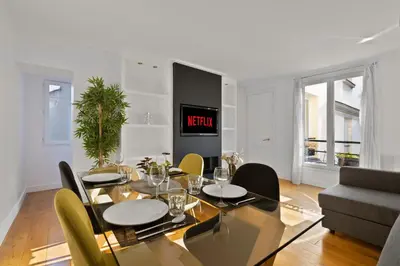 Plan de l'établissement Appartement Quartier Opéra 2 Free Netflix