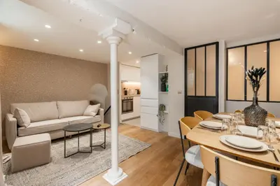 Coin salon dans l'établissement Merveilleux appartement en pleins coeurs du Marais