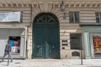 Façade ou entrée de l'établissement Merveilleux appartement en pleins coeurs du Marais