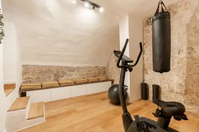 Salle ou équipements de sports de l'établissement Merveilleux appartement en pleins coeurs du Marais