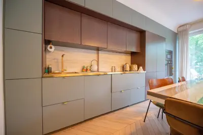Cuisine ou kitchenette dans l'établissement Luxury Flat Eiffel Tower View