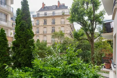 Jardin de l'établissement Paris Vignes Cosy residence