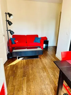 Coin salon dans l'établissement Quiet appartment