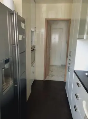Cuisine ou kitchenette dans l'établissement Superbe appartement à Paris