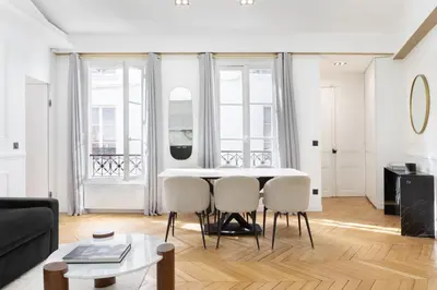 Coin salon dans l'établissement Pick A Flat's Apartment in Le Marais - Rue Filles du Calvaire