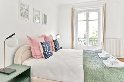 Un ou plusieurs lits dans un hébergement de l'établissement Appartement parisien spacieux #Marais #Rivoli