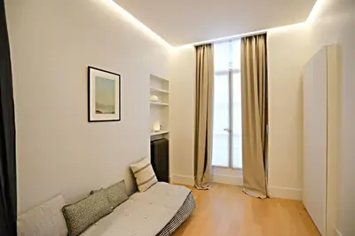 Plan de l'établissement Beautiful apartment Jardin Luxemboug rue Férou
