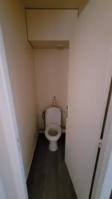 Salle de bains dans l'établissement Appartement 58m2 lumineux en face du Parc des expositions