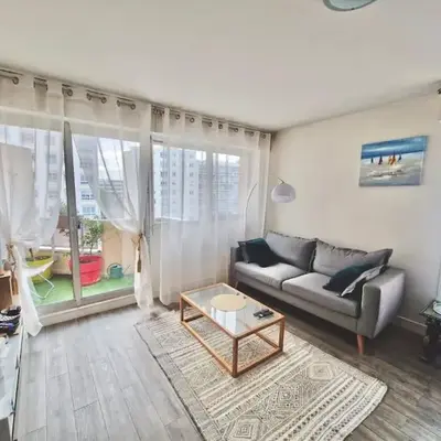 Appartement 58m2 lumineux en face du Parc des expositions