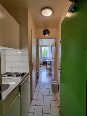 Cuisine ou kitchenette dans l'établissement Residence Erasmus