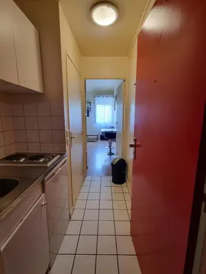 Cuisine ou kitchenette dans l'établissement Residence Erasmus