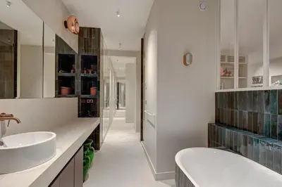 Salle de bains dans l'établissement 671 Suite Bon Marché - Superbe Appartement à Paris