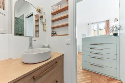 Salle de bains dans l'établissement Appartement cosy au cœur du Marais