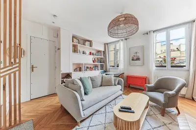 Coin salon dans l'établissement Appartement cosy au cœur du Marais
