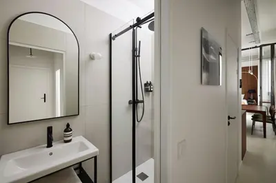 Salle de bains dans l'établissement Stylish Loft - 2BR and 2BA
