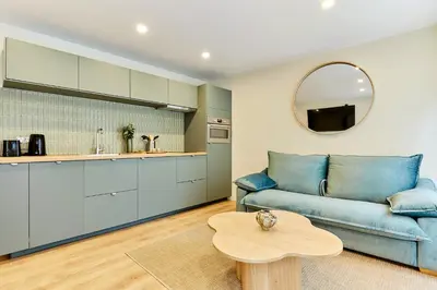 Cuisine ou kitchenette dans l'établissement Résidence Centre de Paris by Studioprestige