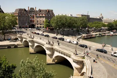 Vue sur la rivière ou le fleuve situé(e) à proximité de l'appartement