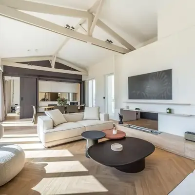 Luxueux Appartement Haussmannien avec Vue sur Paris