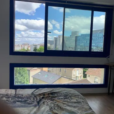 Un ou plusieurs lits dans un hébergement de l'établissement Paris La Défense - Santorin Apartment with jacuzzi