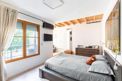 Plan de l'établissement GuestReady - Spacieux apt. avec cour privative