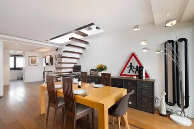 Plan de l'établissement Top floor with Eiffel Tower view and roof top