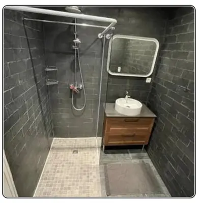 Salle de bains dans l'établissement GRAND APPARTEMENT Paris 10