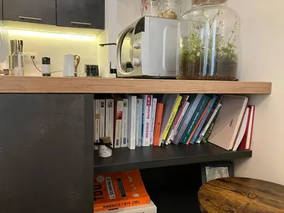 Cuisine ou kitchenette dans l'établissement Un petit cocon en plein cœur du 11eme