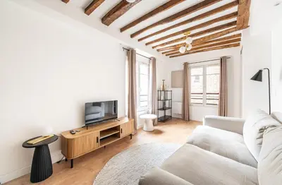 Télévision ou salle de divertissement dans l'établissement Montparnasse - Studio Fully equipped