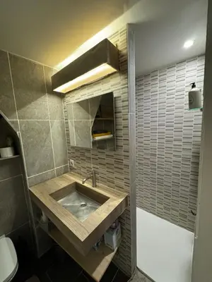 Salle de bains dans l'établissement Studio hyper centre