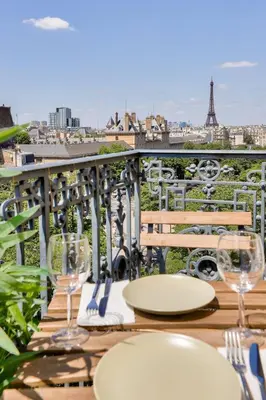 Balcon ou terrasse dans l'établissement The Eiffel Tower View
