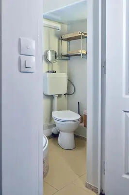 Salle de bains dans l'établissement Romantic studio in center of Paris