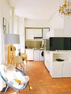 Plan de l'établissement Charming 1 bedroom in Upper Marais