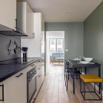 Charming Apartment 1 BED 4PPL Near the Center