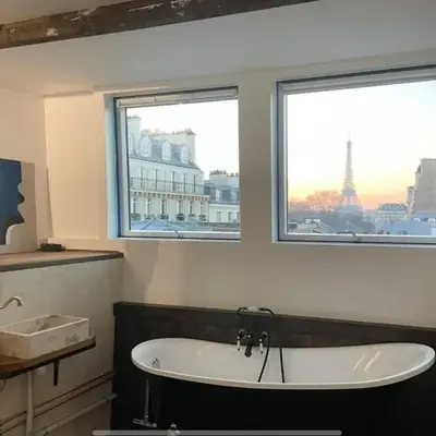 View Eiffel Tower