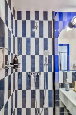 Salle de bains dans l'établissement WS Louvre - Saint-Florentin