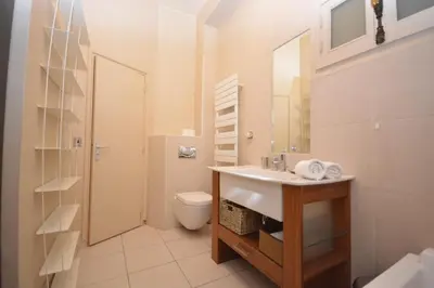 Salle de bains dans l'établissement Studio Saint Germain