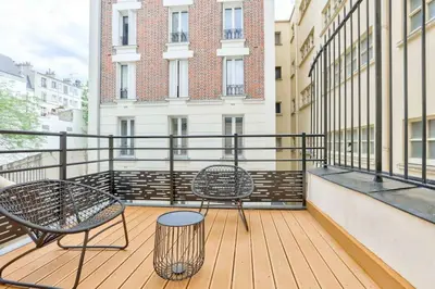 Balcon ou terrasse dans l'établissement Terrace Getaway - Le Marais - with AC