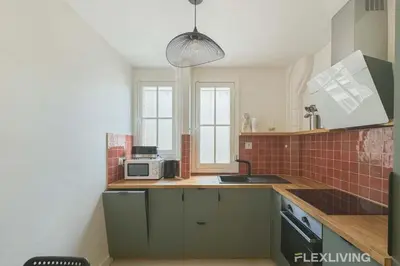 Cuisine ou kitchenette dans l'établissement Flexliving - room - Abbé Groult