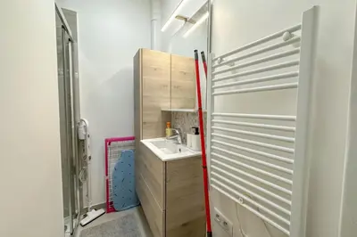 Salle de bains dans l'établissement Flexliving - room - Hameau