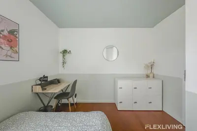 Un ou plusieurs lits dans un hébergement de l'établissement Flexliving - room - Losserand