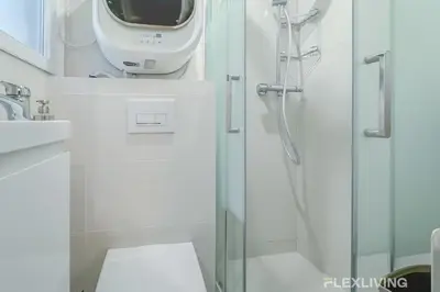 Salle de bains dans l'établissement Flexliving - Studio - Jarente