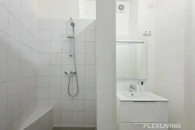 Salle de bains dans l'établissement Flexliving - Room - Henri Sellier - Suresnes 92
