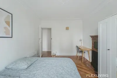 Un ou plusieurs lits dans un hébergement de l'établissement Flexliving - Room - Henri Sellier - Suresnes 92