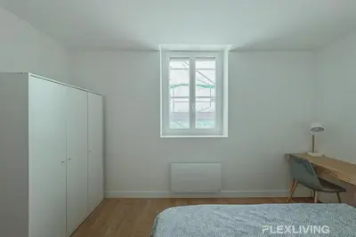 Un ou plusieurs lits dans un hébergement de l'établissement Flexliving - Room - Henri Sellier - Suresnes 92