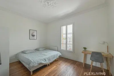 Un ou plusieurs lits dans un hébergement de l'établissement Flexliving - Room - Henri Sellier - Suresnes 92