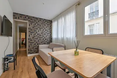 Plan de l'établissement Moderne Paris Centre 2 chambres