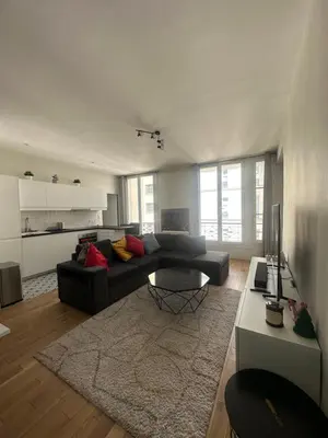 Cuisine ou kitchenette dans l'établissement Saint-Honore - Luxury apartment 1 BR