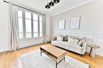 Coin salon dans l'établissement Appartement Vue panoramique sur la capitale